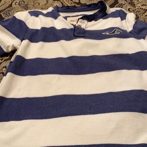 Men’s small Hollister T-shirt… In great condition.